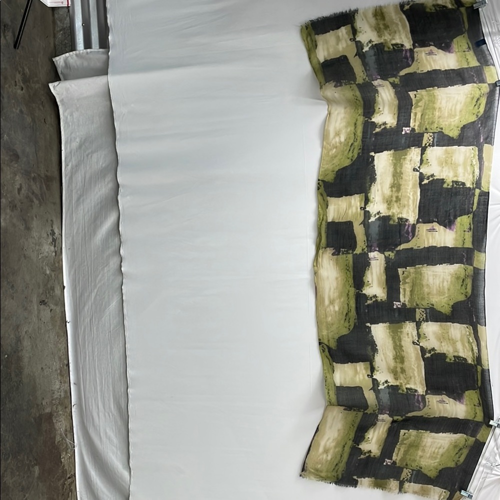 Simply Vera Lightweight Abstract Green and Black Patterned Scarf